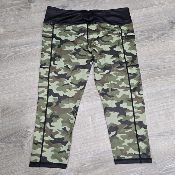Constantly Varied Gear Pants - Constantly Varied Gear Capris Leggings